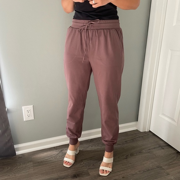 ✨Joggers✨ - Picture 3 of 5